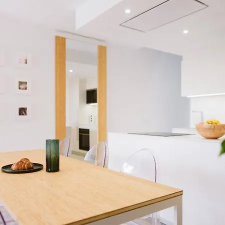 11 Homes Lägenhet