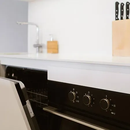 11 Homes Apartment