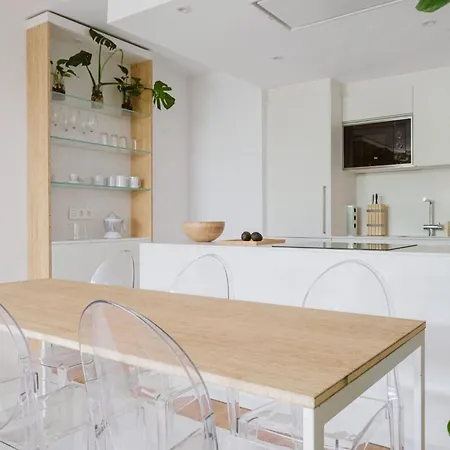 11 Homes Апартаменты