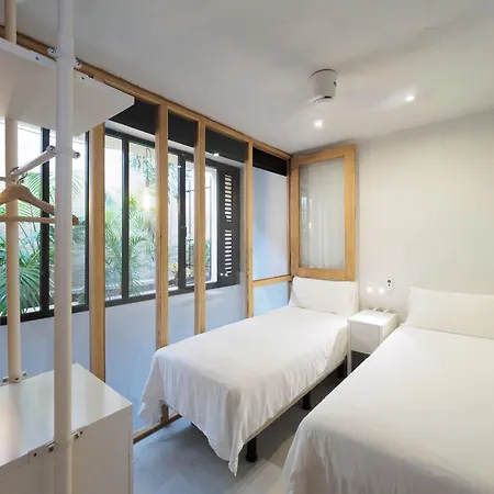 Апартаменты 11 Homes *